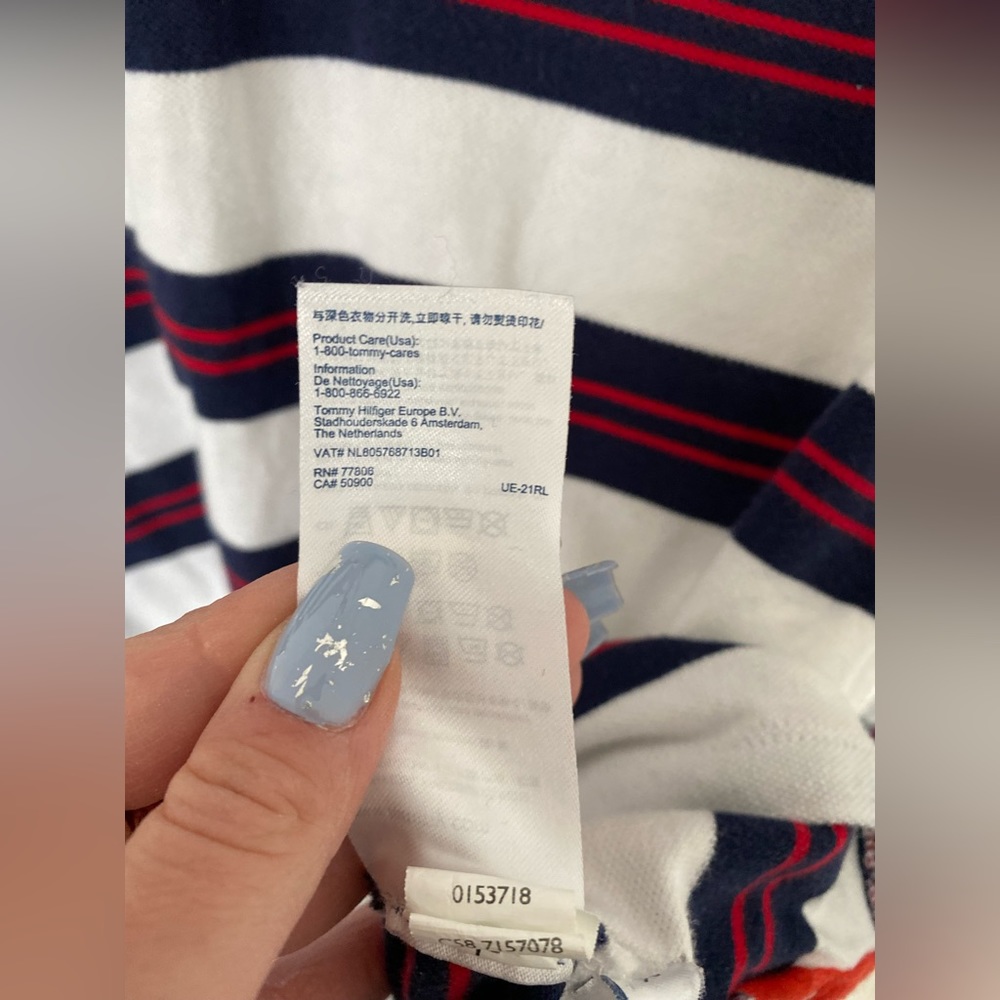 Boys Tommy Hilfiger collared long sleeve - Picture 5 of 11